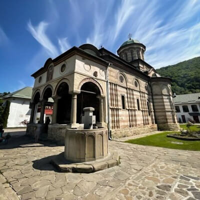 Manastirea Cozia